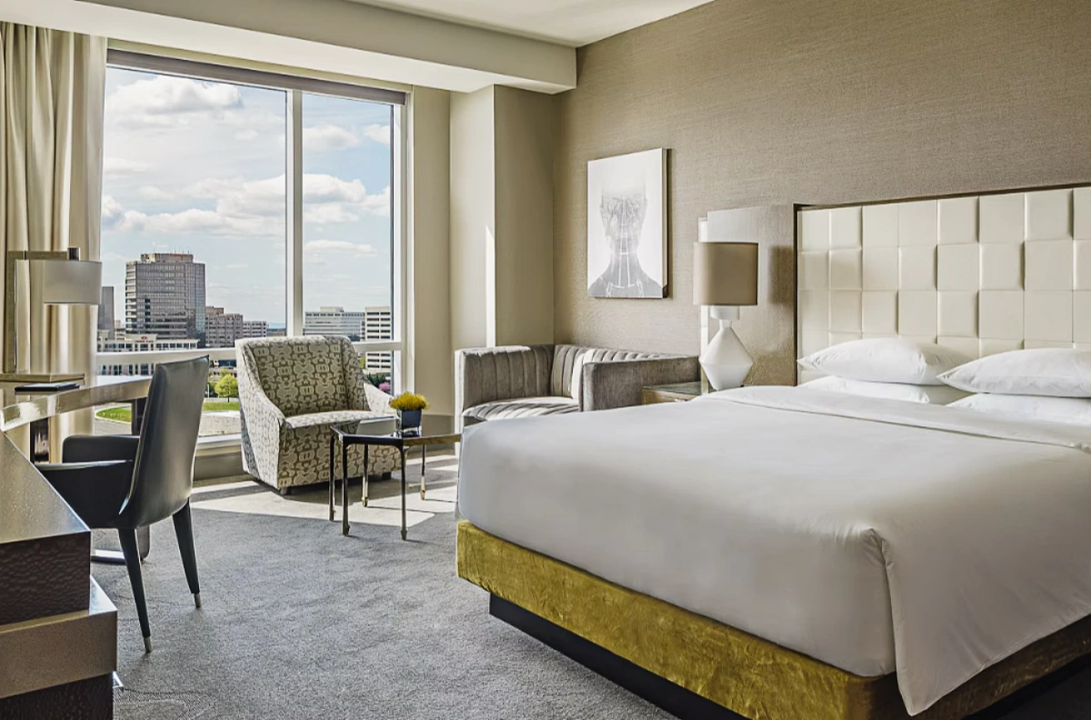 Urban Elegance with a Modern Twist Hotel Room Design