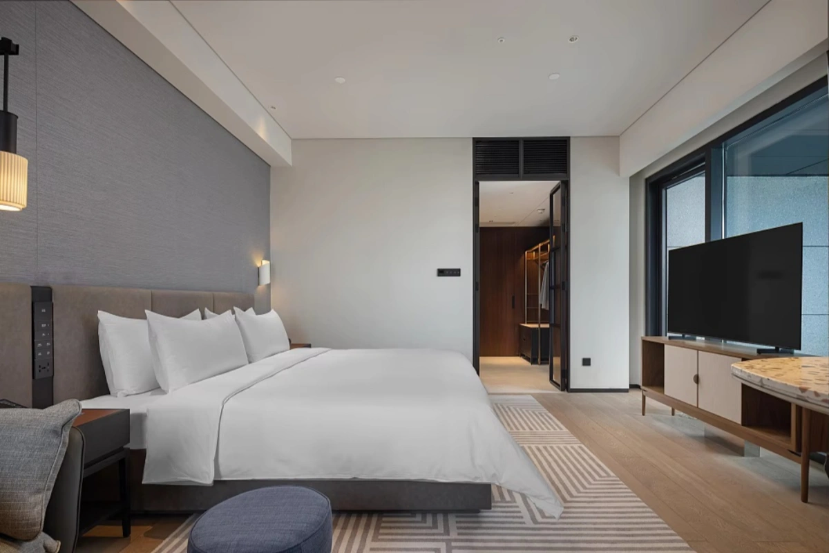 CenSo Home hotel platform bed frames