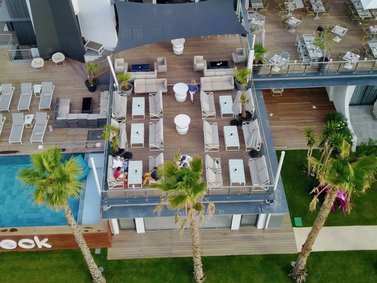 outdoor furniture supplier for Le Spinaker Hotel