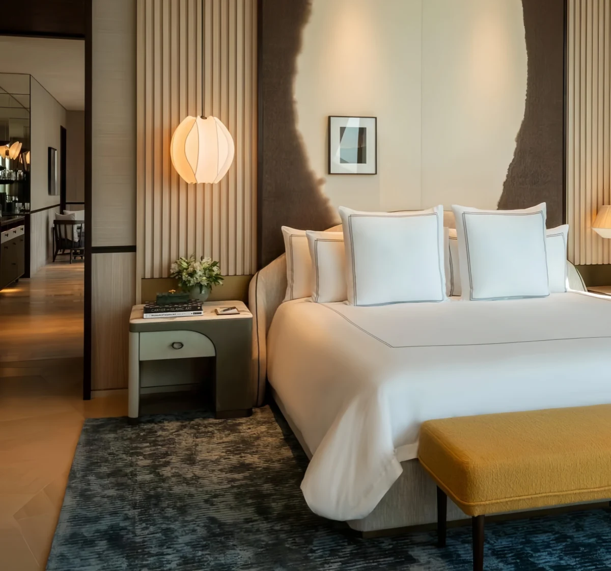 Luxury Hotel Bedroom Ideas 4